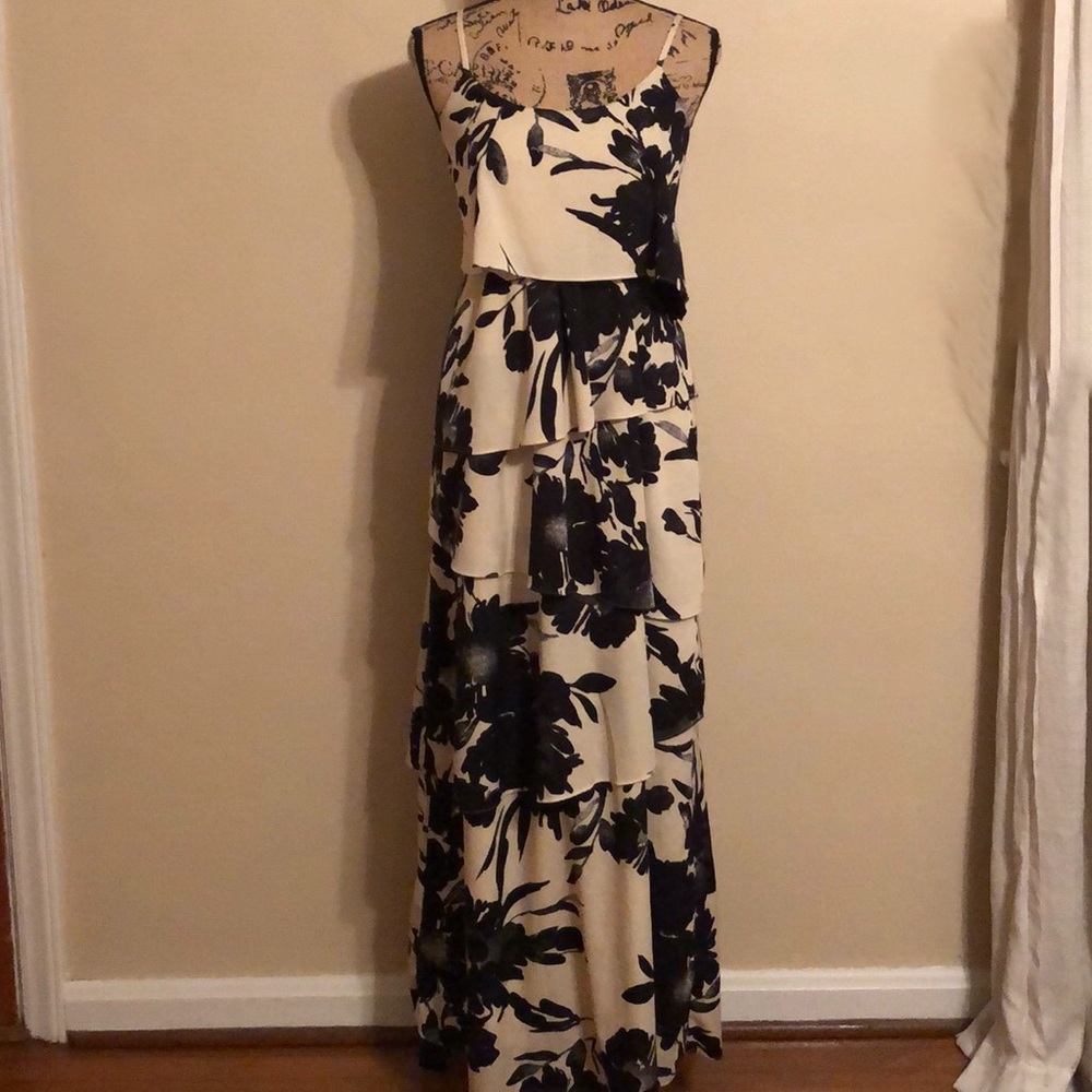Old Navy tiered maxi dress